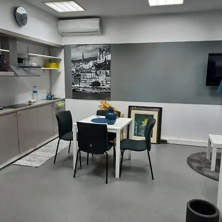 Apartment Grace 2 Downtown